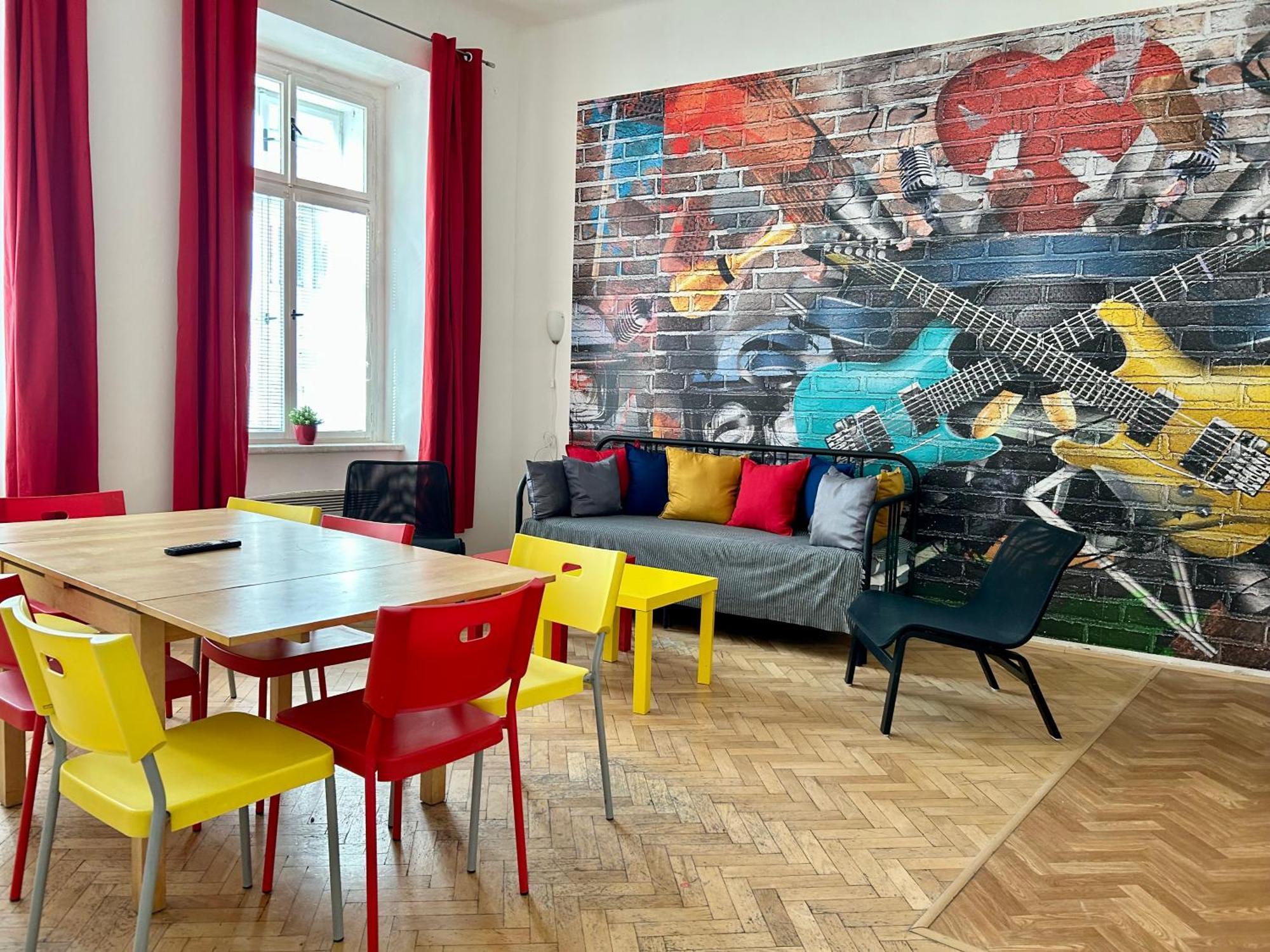 Apartmán Party House - Ve Smeckach 18, Center!! Praha