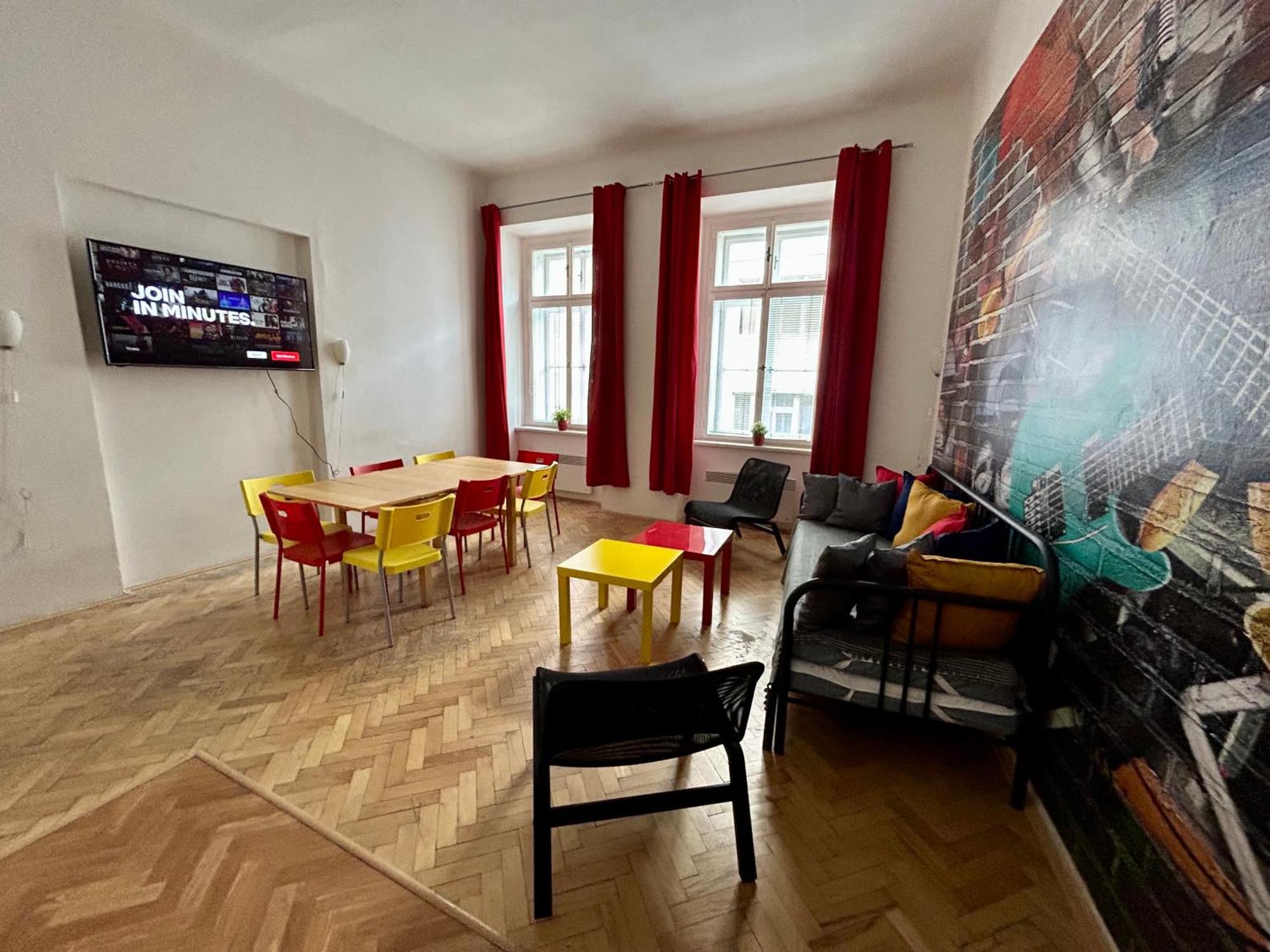 Apartmán Party House - Ve Smeckach 18, Center!! Praha